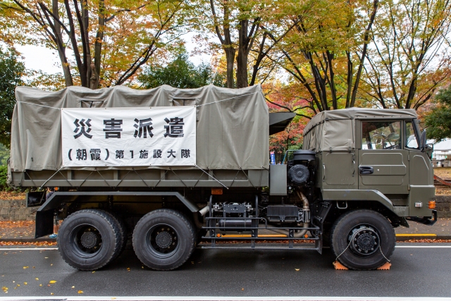 カズレーザー自衛隊